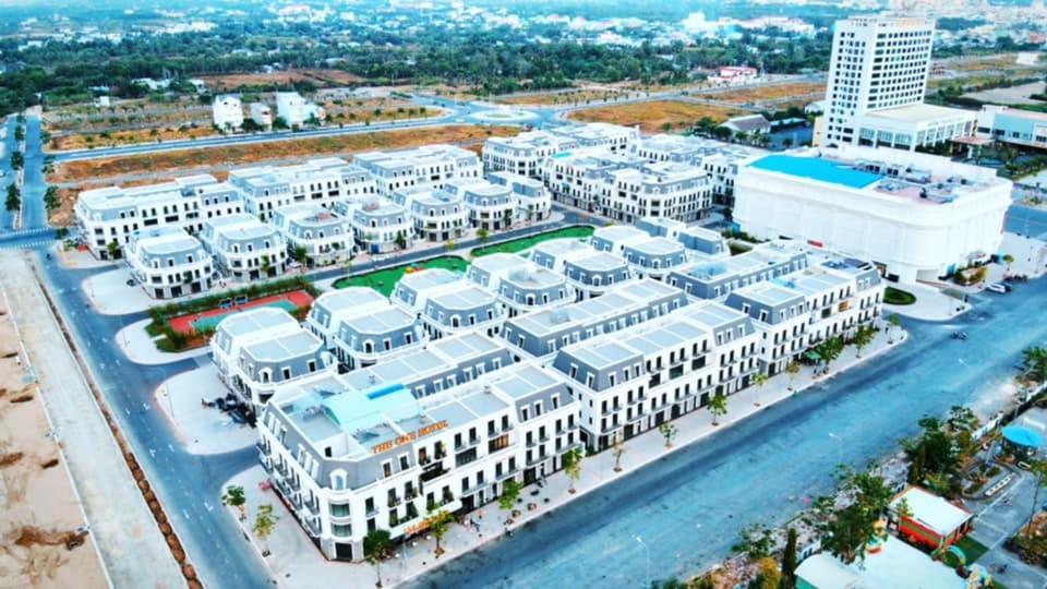 Khach San The One Hotel 1 Ca Mau Exterior photo